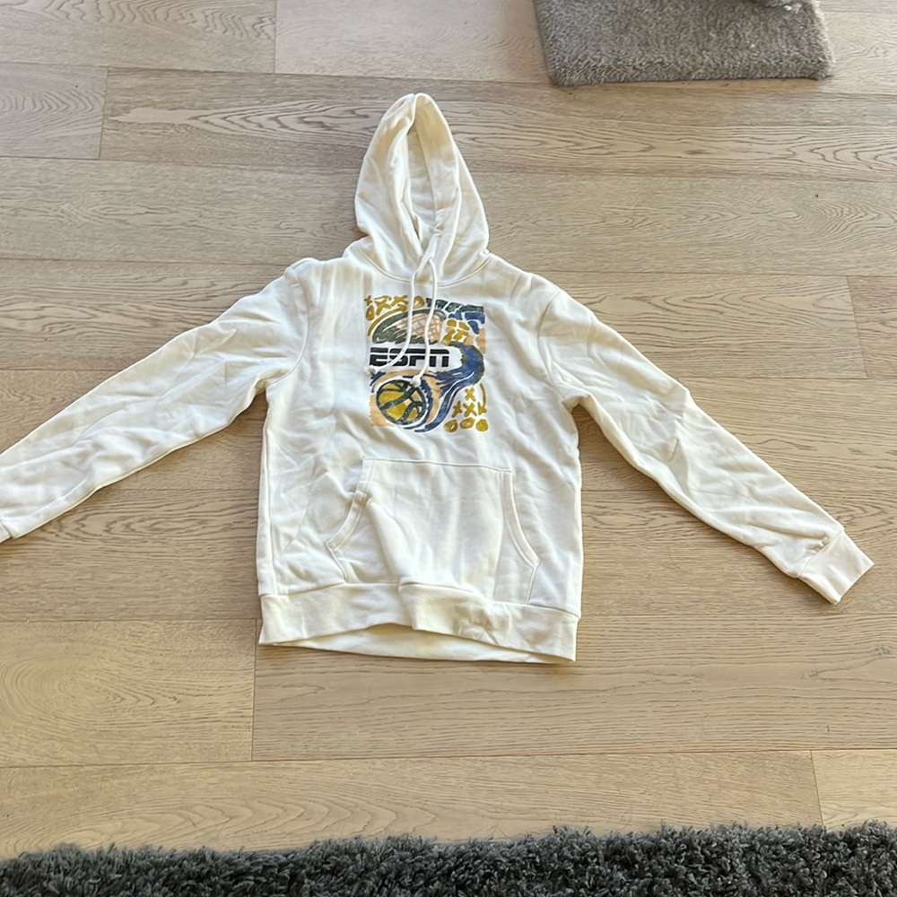 Creamy white old navy sweatshirt Small